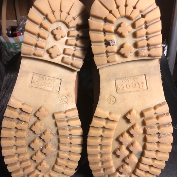 ROOTS Leather boots - Picture 3 of 4